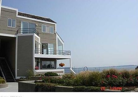 1st image of 24 Harbour Close