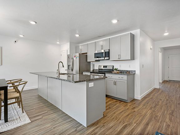 2nd image of 7853 W Sunny Day Way S