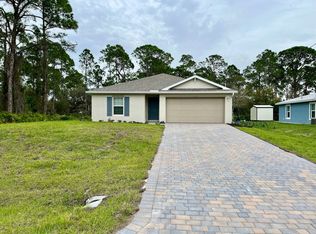 3020 N Lakewood Rd, Labelle, FL 33935