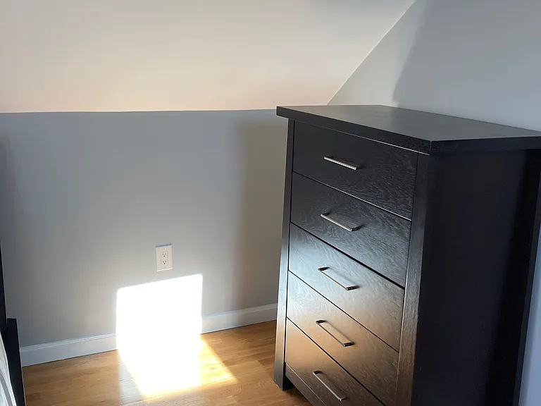 16 Aberdeen Ave #16 — Photo 7