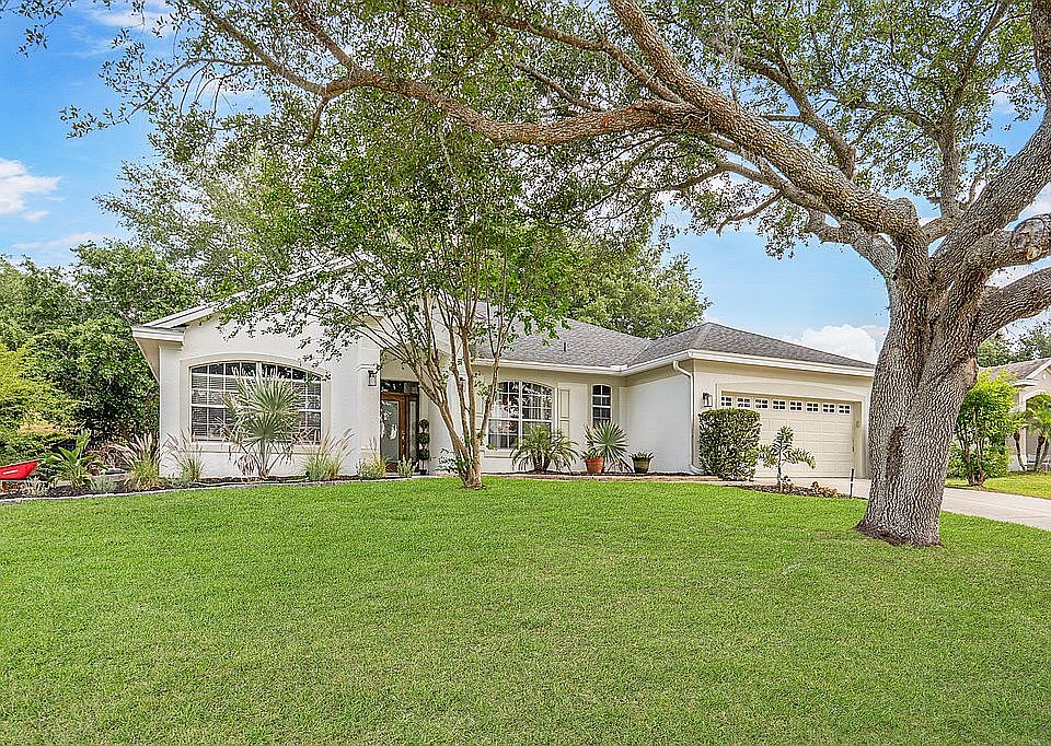 1st image of 13332 Via Roma Cir