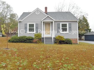 811 S B St, Easley, SC 29640