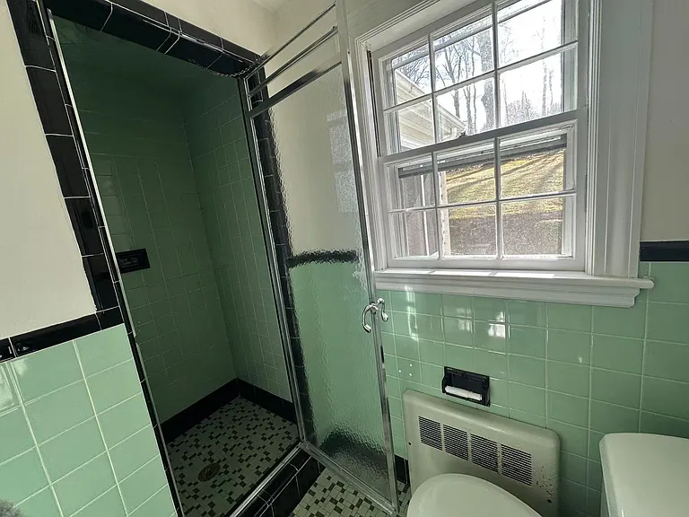 37 Washburn Ave — Photo 21