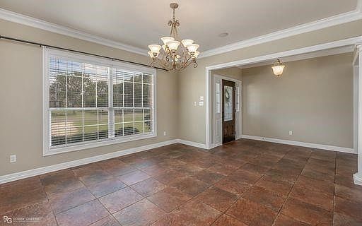 3rd image of 405 Tealwood Dr