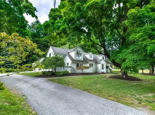 6 Fairview Ave, Warwick, NY 10990