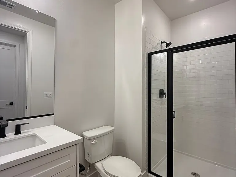 156 Coiner St — Photo 41