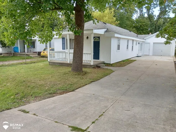 2073 Webber Ave, Burton, MI 48529
