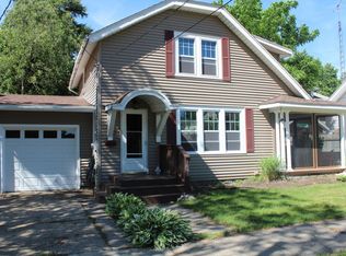1685 Ivy St, Muskegon, MI 49441