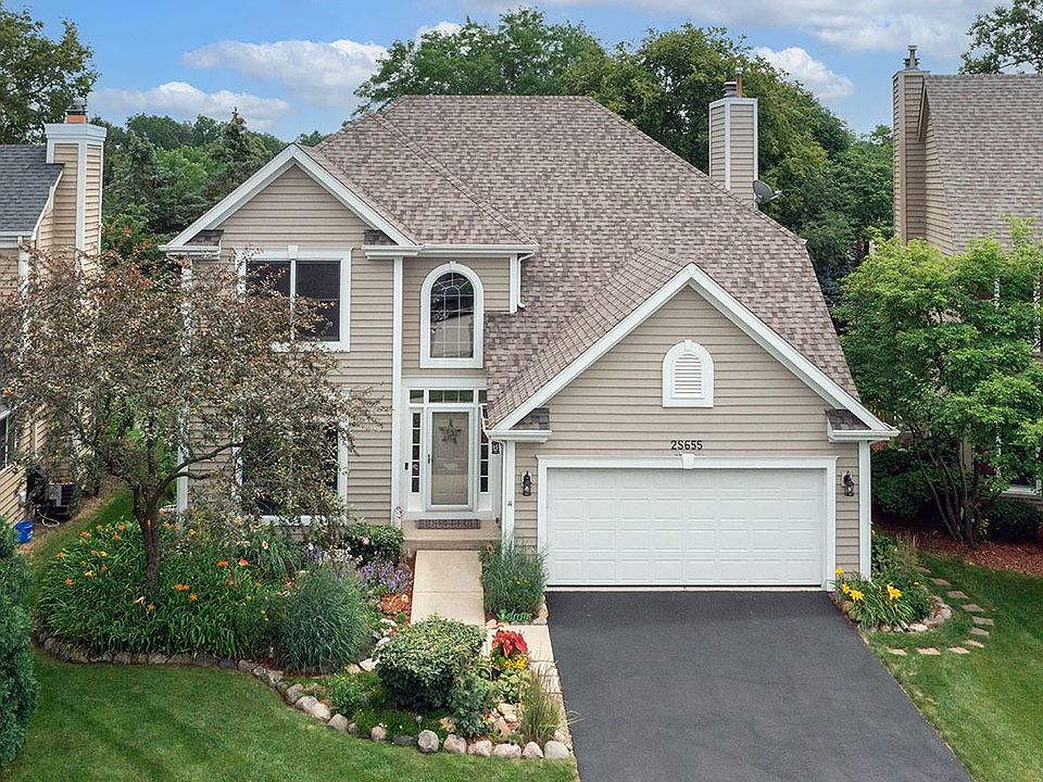 1st image of 2S655 Westbury Ct