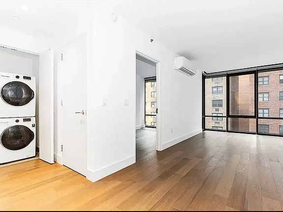 3rd image of 227 Lexington Ave APT 1002