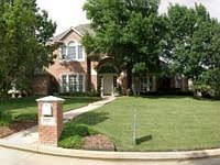 5th image of 5102 Oak Ln