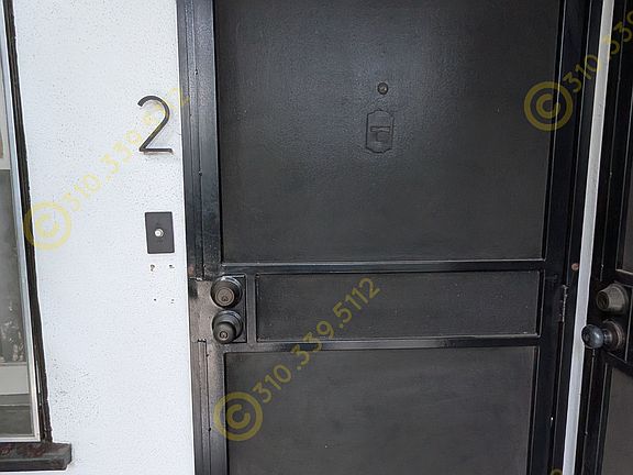 5th image of 1377 S Sierra Bonita Ave #2