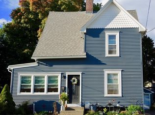 18 Myrtle Ave, Holyoke, MA 01040
