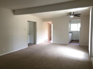 129 108th Ave SE APT 8, Bellevue, WA 98004