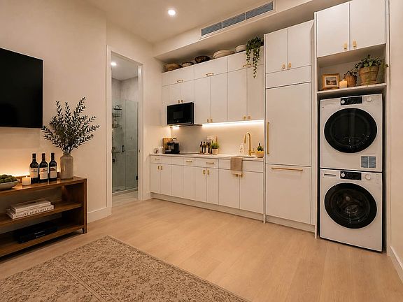 2nd image of 155 Smith St #1D