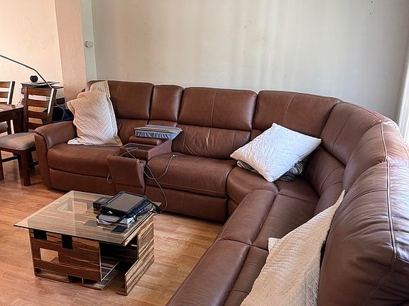 4th image of 3840 Colorado Ave #F