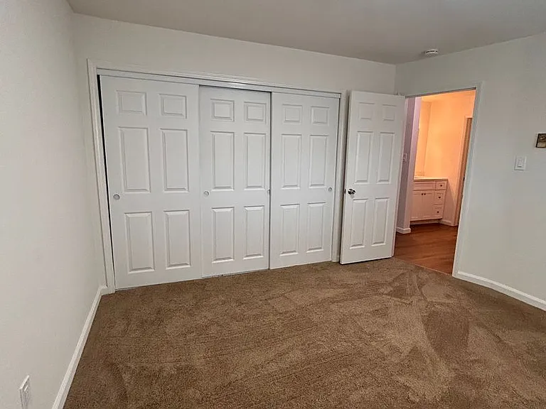 11809 Birch Ave — Photo 24