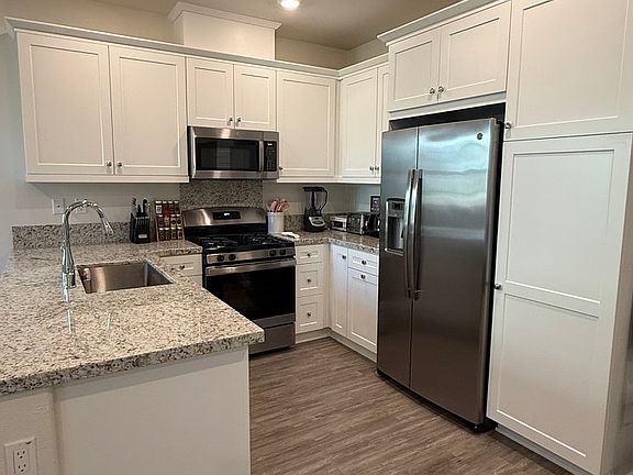 4th image of 22815 Harvest Mill Cir