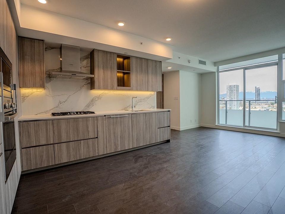 2nd image of 13768 100th Ave #2509