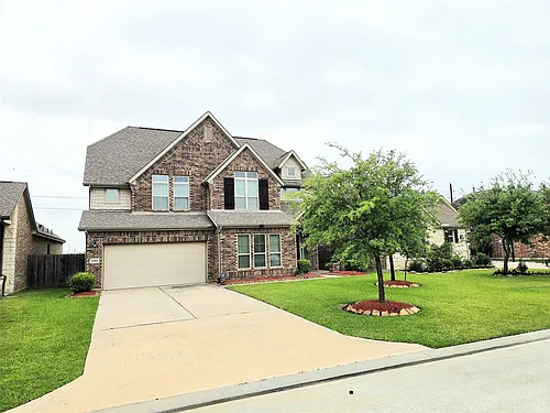 21914 Avalon Queen Dr Photo 1