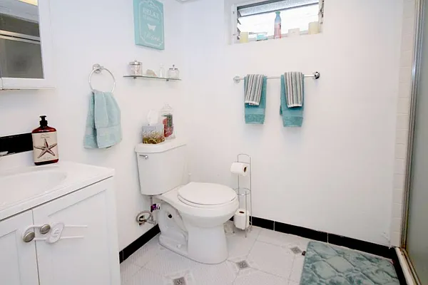 Rented by Awaye Realty Management LLC | media 33