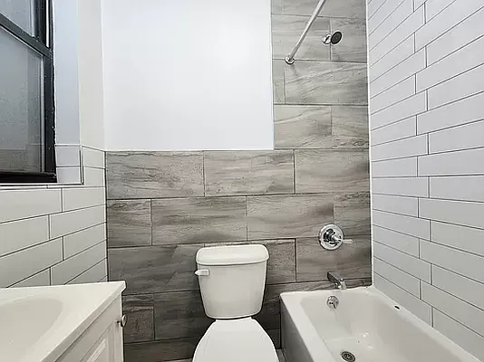 Rented by Blip LLC | media 10