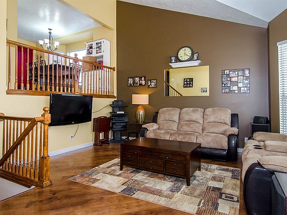 3rd image of 1139 N Morton Dr