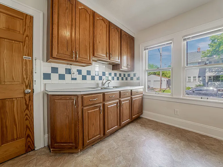 16800 Delaware Ave #1 — Photo 9