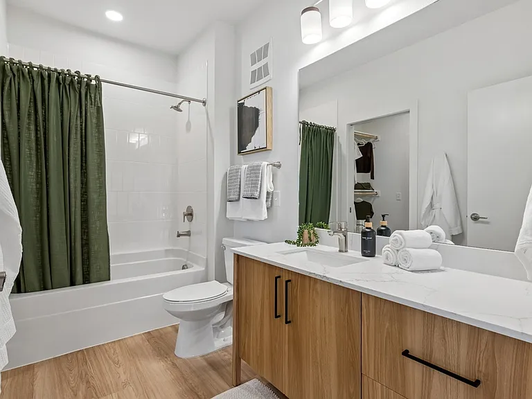 The Arden — Photo 34
