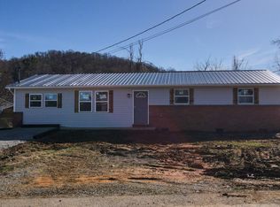 1106 Idlewylde Cir, Johnson City, TN 37601