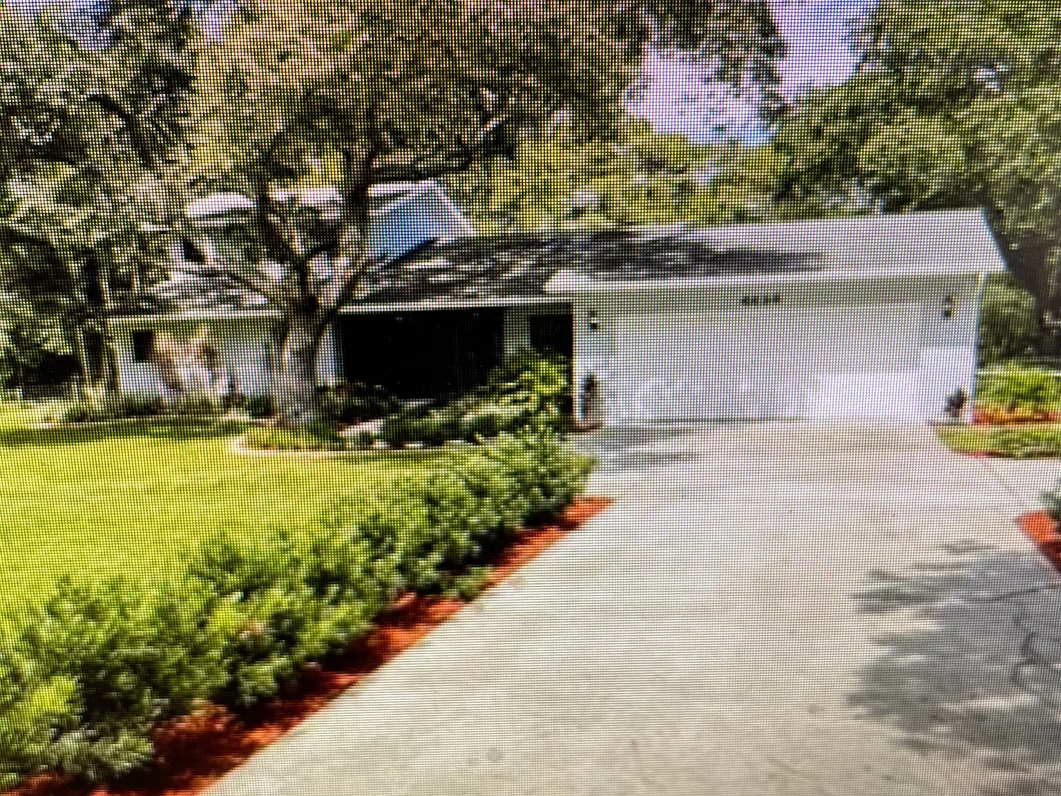 3 bed, 2470 sqft, $4,500 — Photo 2