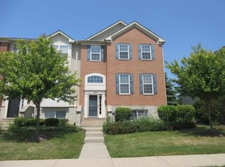 162 Jackson St, Gilberts, IL 60136