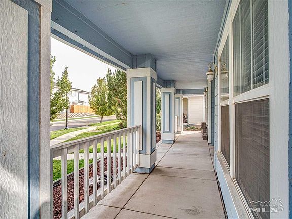 5th image of 1431 Honeylocust Ave