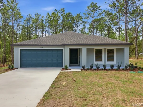 1244 W Newbury St, Dunnellon, FL 34433