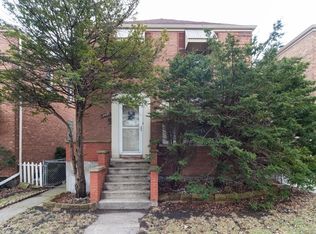2907 N Oak Park Ave, Chicago, IL