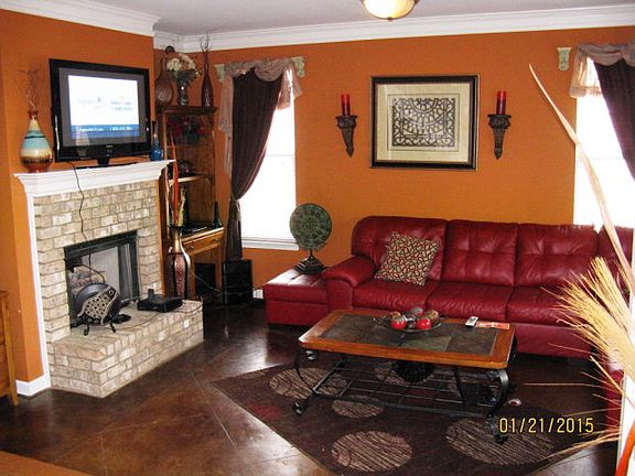 4th image of 606 Charleswood Dr