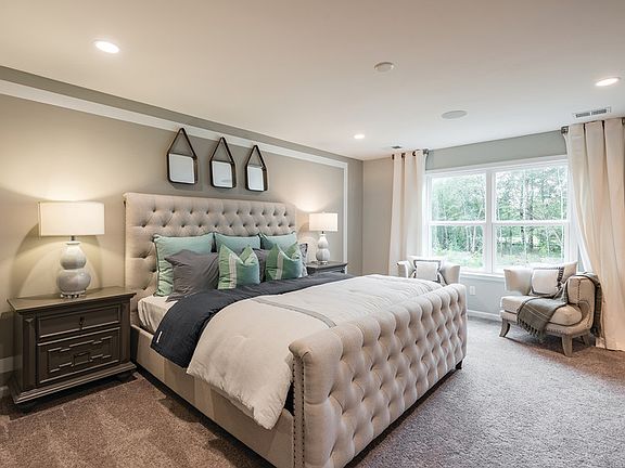 Large Relaxing Owner s Suite