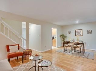 11503 Hearthstone Ct, Reston, VA 20191