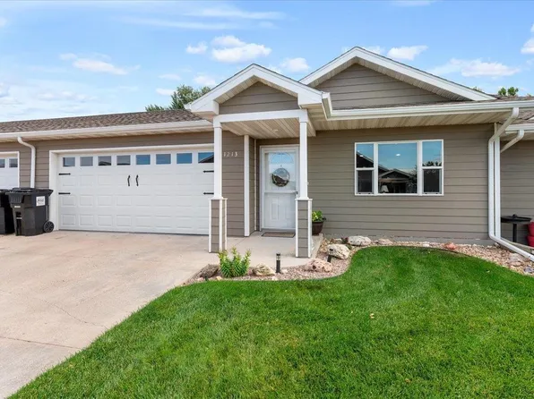 1213 Silverbrook Ln, Spearfish, SD 57783