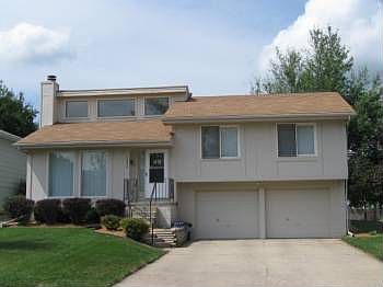 2nd image of 12954 Meredith Ave