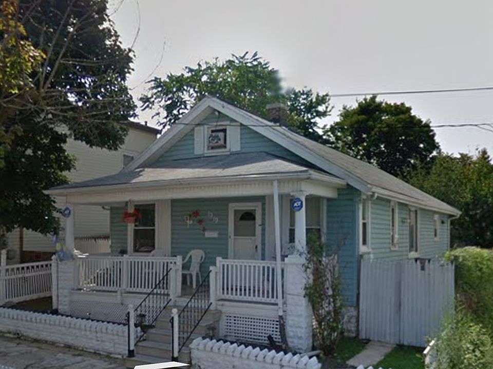2nd image of 1919 North St