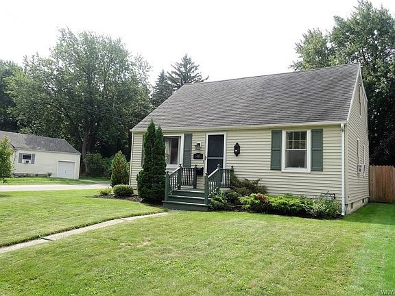 2nd image of 49 Sherwood Ave