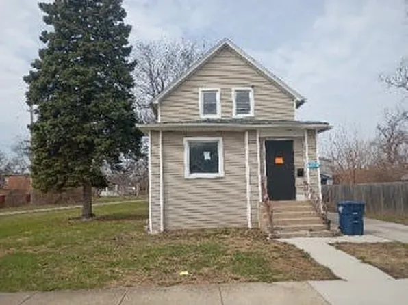 1316 S 8th Ave, Maywood, IL 60153