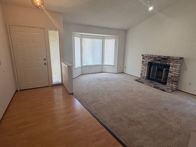 4509 Wrenford Way — Photo 3