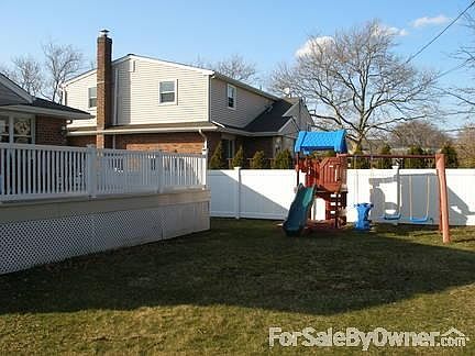 5th image of 1133 Douglas Pl
