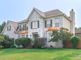 1872 Southcliff Dr, Maryville, TN 37803