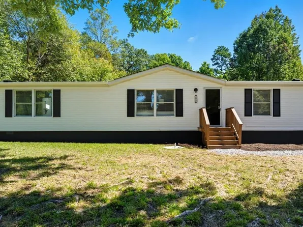 792 Loop Rd, Keeling, VA 24566