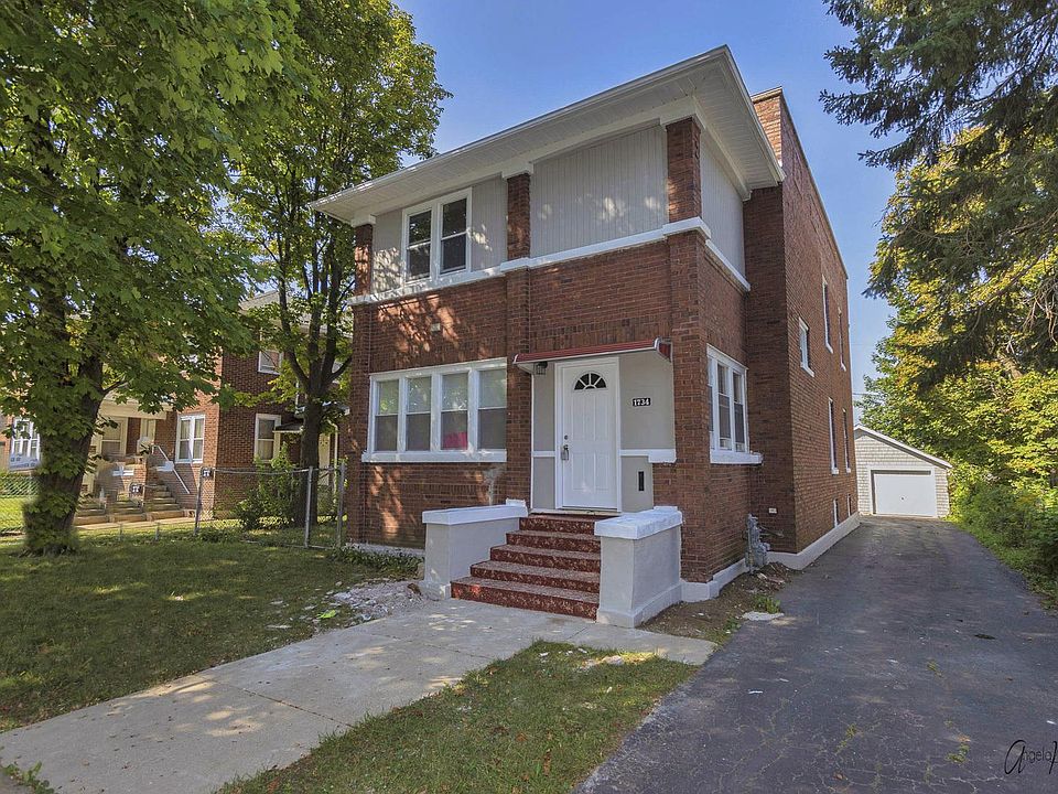 1st image of 1734 Park Ave