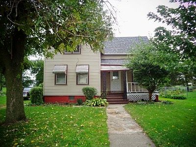 1st image of 734 S Henderson St