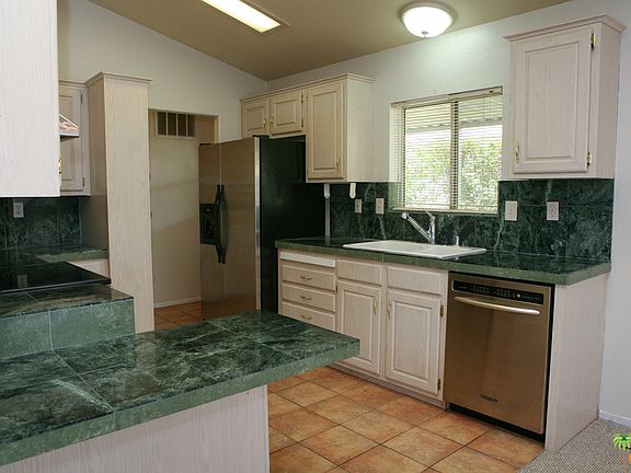 3rd image of 75 Zacharia Dr